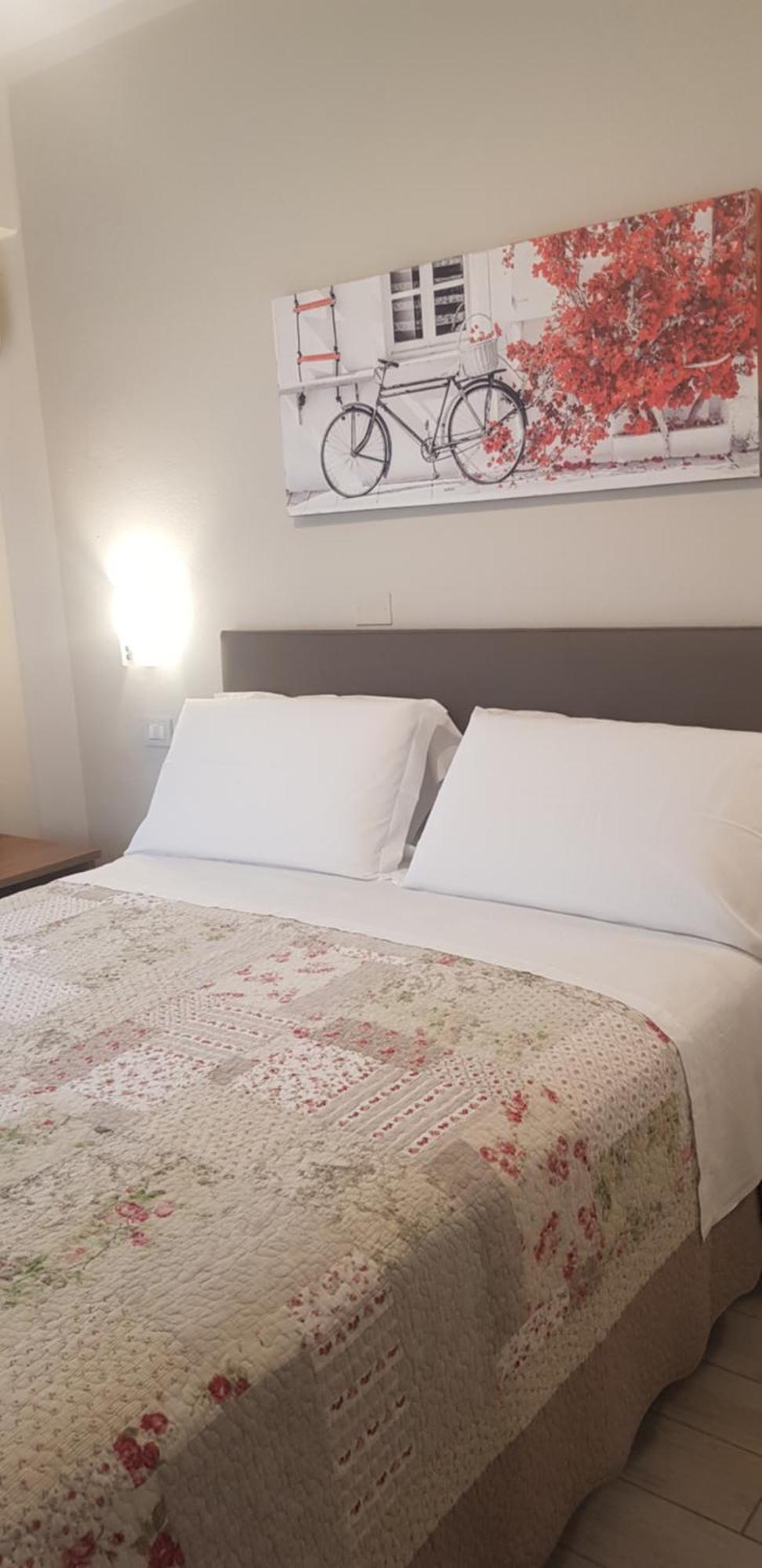 Hotel Margherita Meuble Sirmione Exteriör bild
