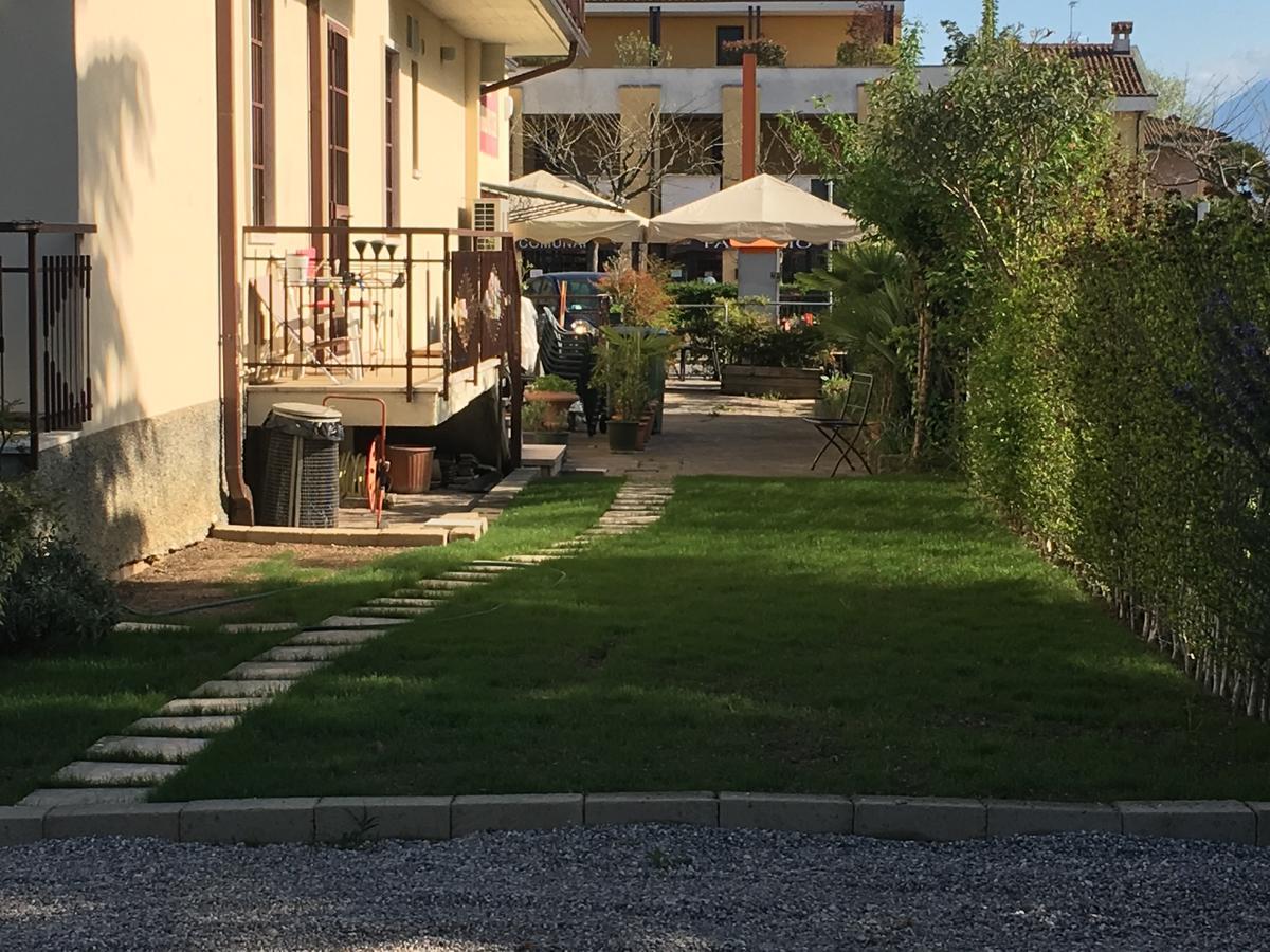 Hotel Margherita Meuble Sirmione Exteriör bild