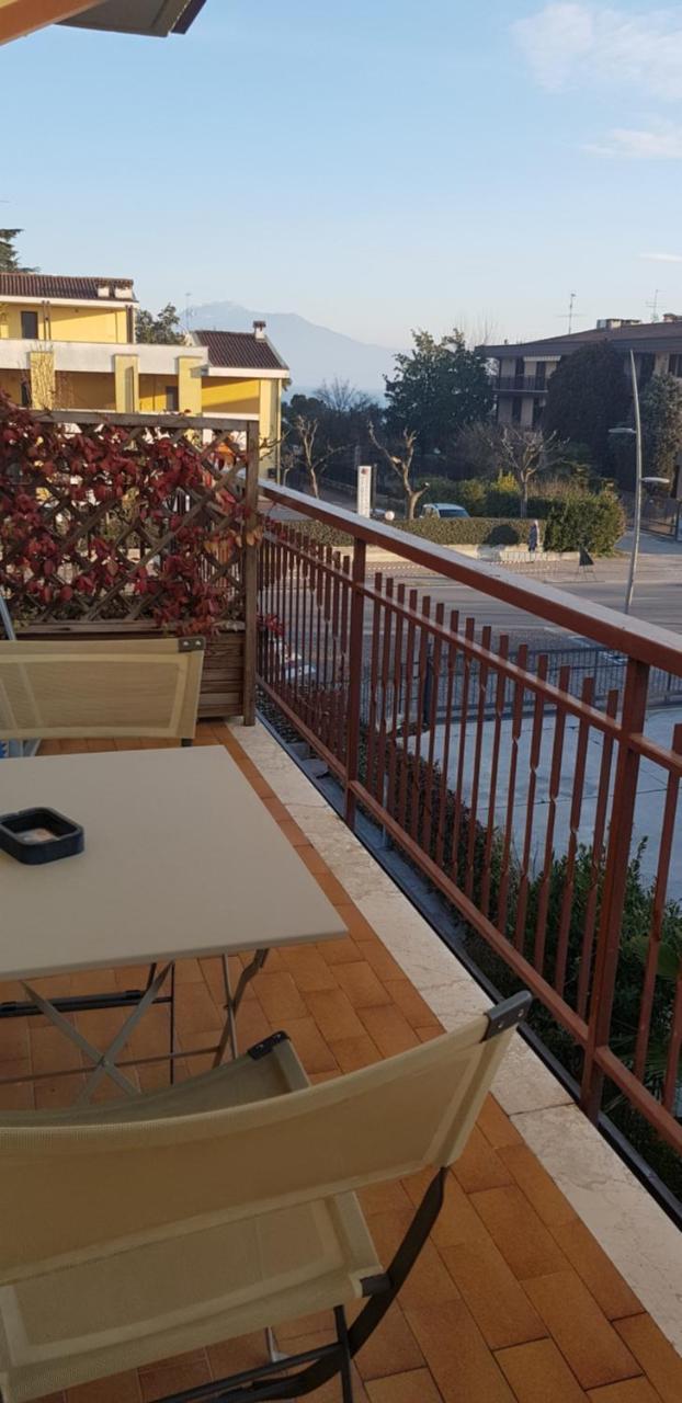Hotel Margherita Meuble Sirmione Exteriör bild